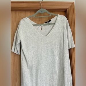 Banana Republic knit top medium gray